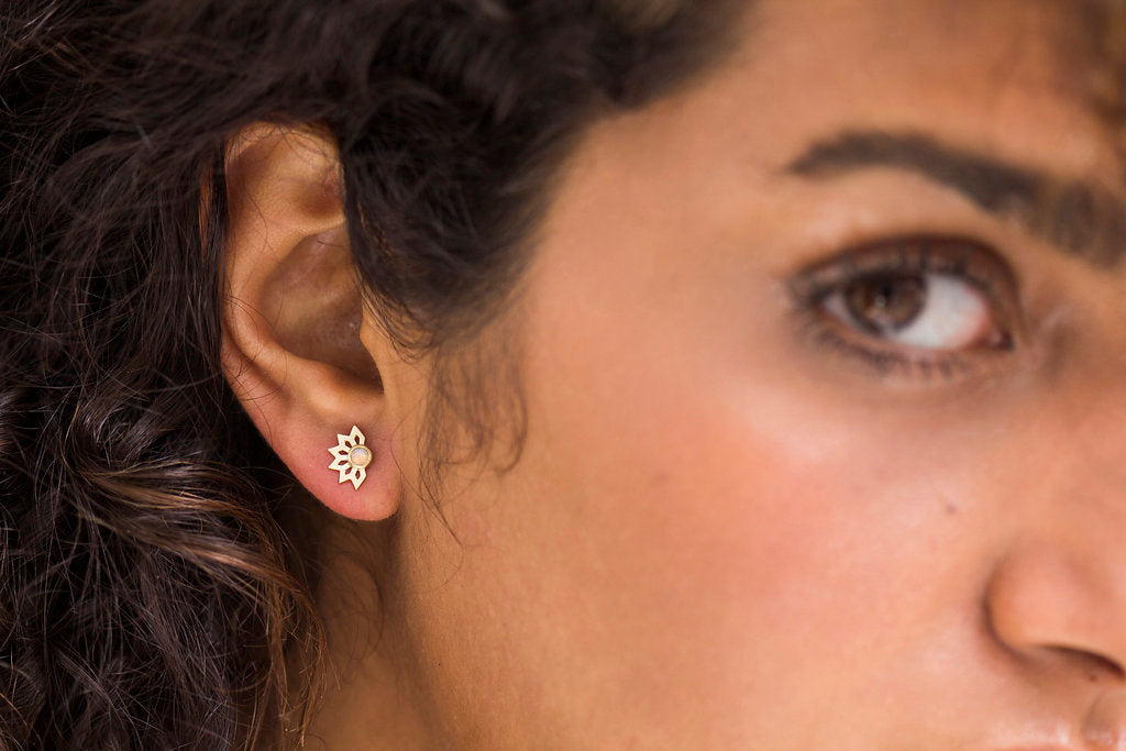 Opal Sunstar Studs