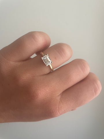 Alexa Solitaire Engagement Ring