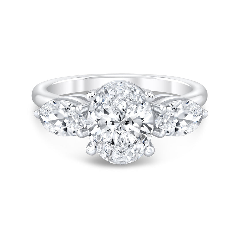 Women&#39;s Designer Sidestone Engagement Rings