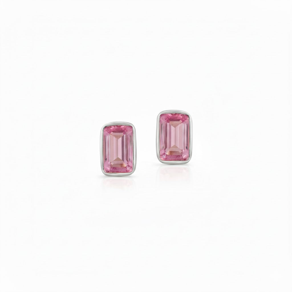 Coralie Studs
